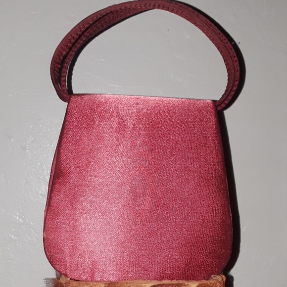 Purse - Picture 3 of 4